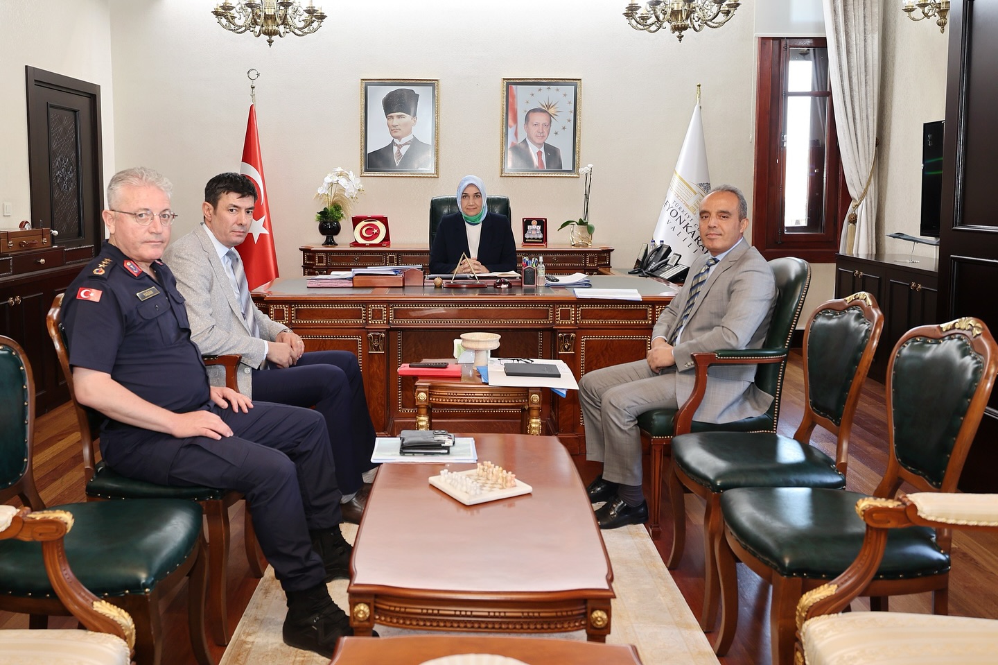 Afyonkarahisar’da kamu düzeni, güvenlik ve asayişin sağlanmasına yönelik çalışmaların değerlendirildiği