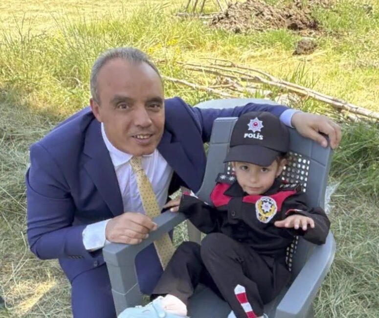 Afyonkarahisar’da yürekleri ısıtan anlamlı bir ziyaret gerçekleşti. Vatan uğruna canını