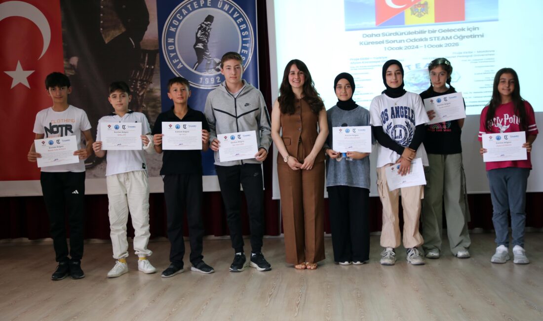 Afyon Kocatepe Üniversitesi (AKÜ) Eğitim Fakültesi Öğretim Üyesi Doç. Dr.