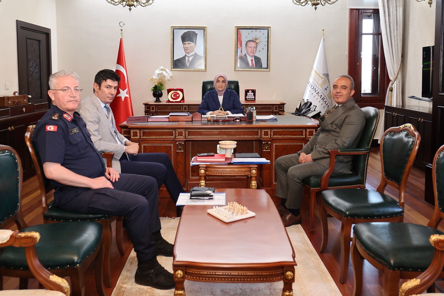 Afyonkarahisar Valisi Doç. Dr. Kübra Güran Yiğitbaşı, kentteki güvenlik, kamu