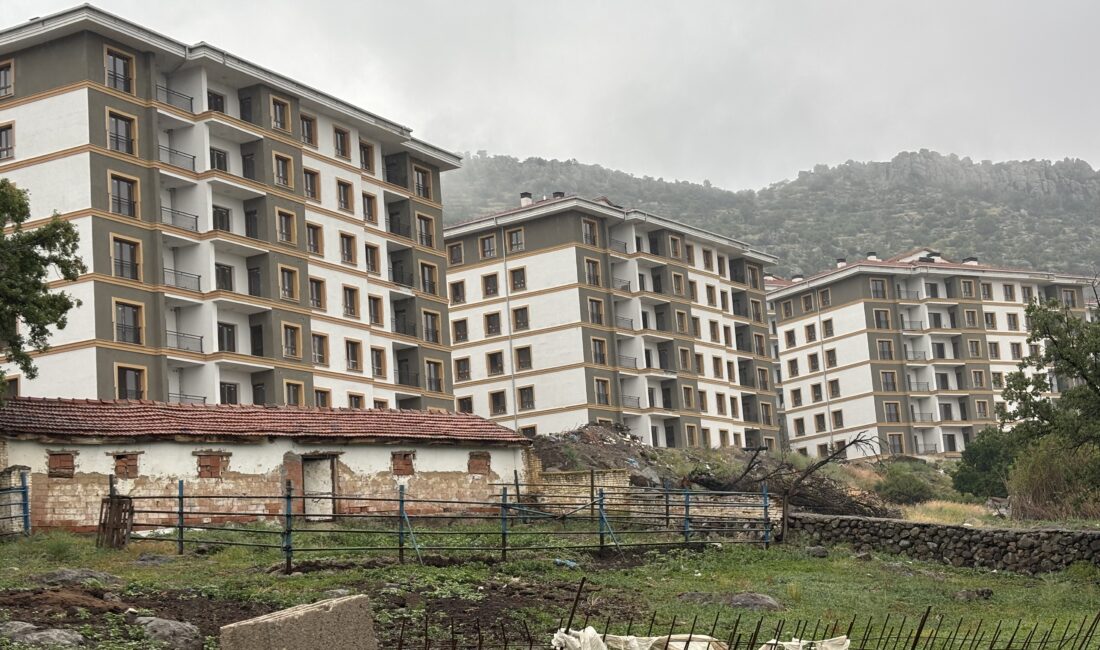 2019 yılında Küçükçobanlı’ya yapılacak 750 konut için başvuruları alınan ancak,