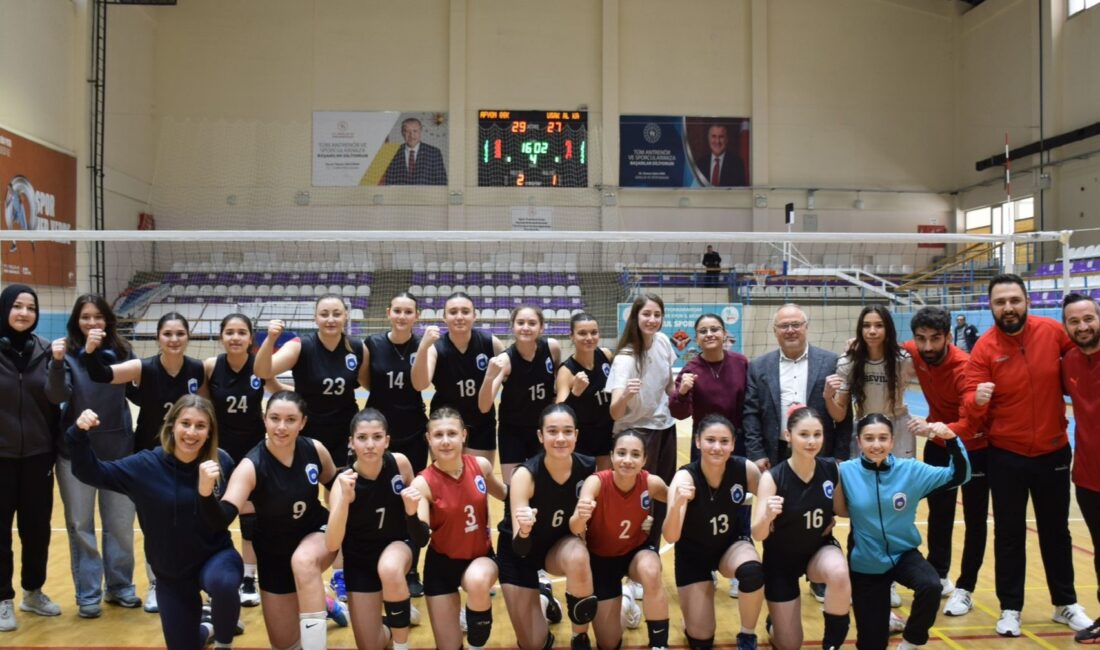 Afyonkarahisar voleybolunda tarihi bir an yaşanıyor! Afyon Gençlik Spor Kulübü