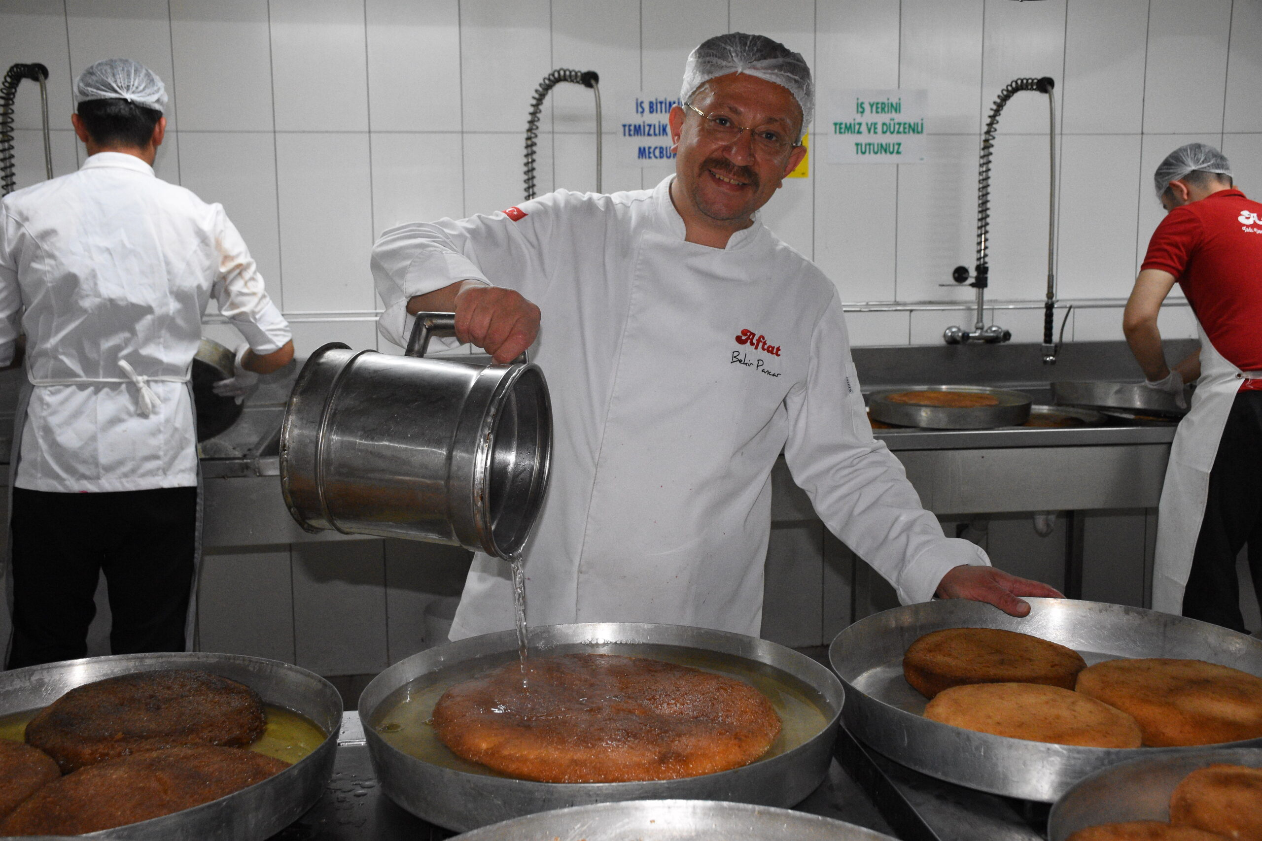 Afyonkarahisar'ın coğrafi işaret tescilli lezzeti ekmek kadayıfı, Türkiye'nin farklı kentlerine