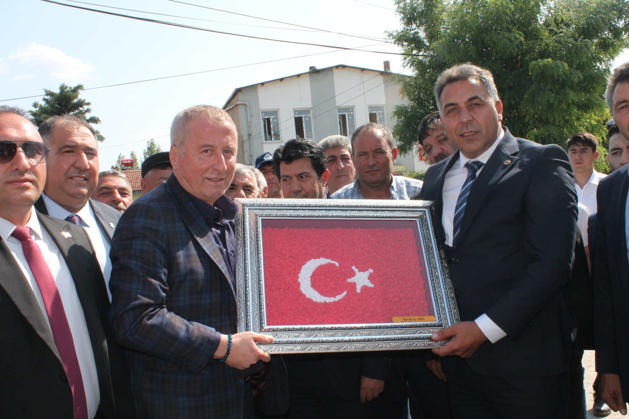 Pazarağaç belde binası, İYİ Parti Genel Başkan Yardımcısı ve Afyonkarahisar