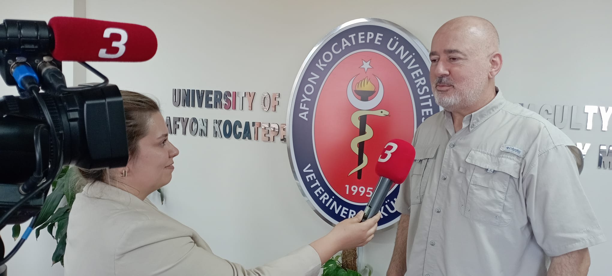 
Afyon Kocatepe Üniversitesi Veteriner Fakültesi Parazitoloji Anabilim Dalı’nda görev yapan