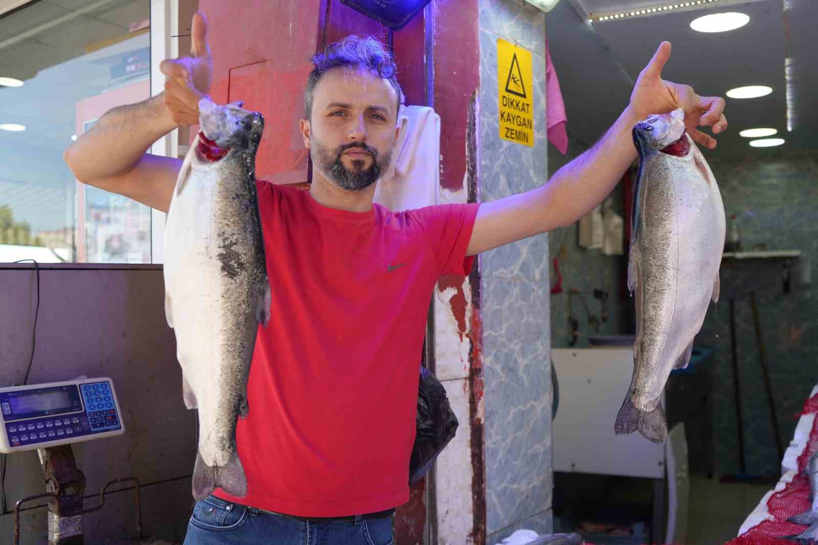 Samsun’da Kurban Bayramı’nın ardından en çok tercih edilen balık Somon
