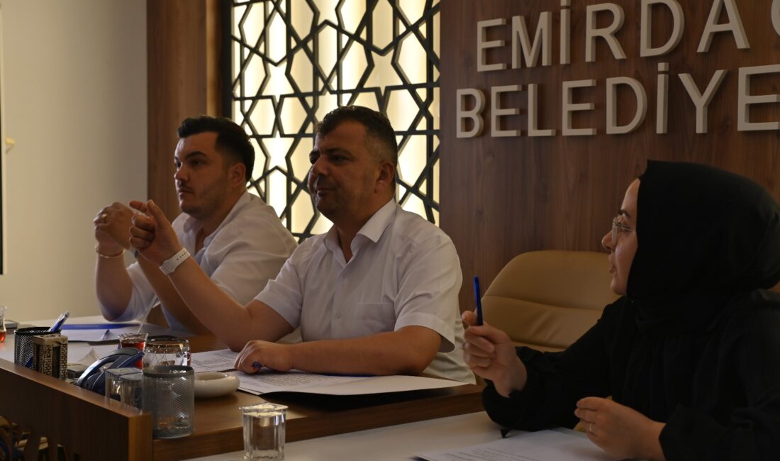 Emirdağ Belediye Meclisi'nin Haziran Ayı Olağan Toplantısı'nda, ilçede uzun süredir