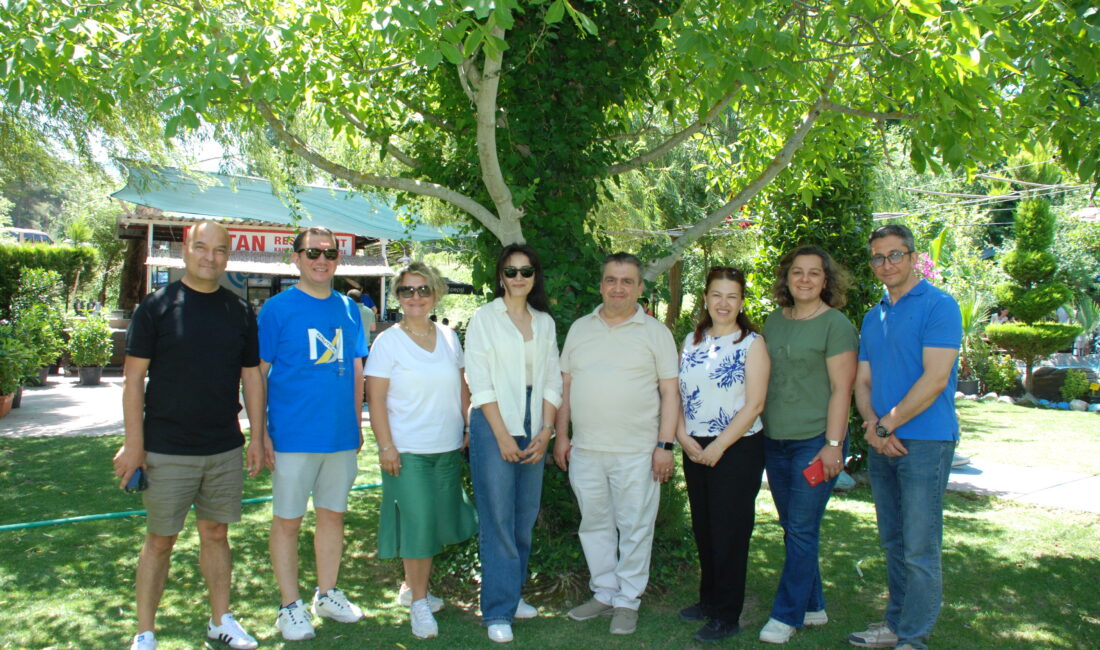 Ekonomi Muhabirleri Derneği (EMD) İzmir Şubesi üyeleri Kemalpaşa Nazarköy’de “Yaza