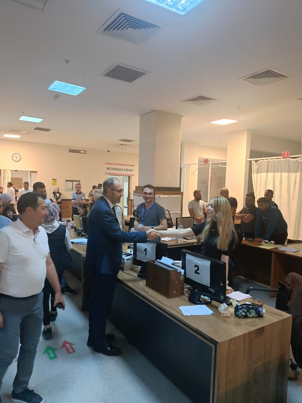 Afyonkarahisar İl Sağlık Müdürlüğü görevine başlayan Dr. Hakkı Öztürk, ilk