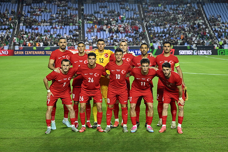 A Milli Futbol Takımı, ABD kampındaki ikinci hazırlık maçında Meksika'ya