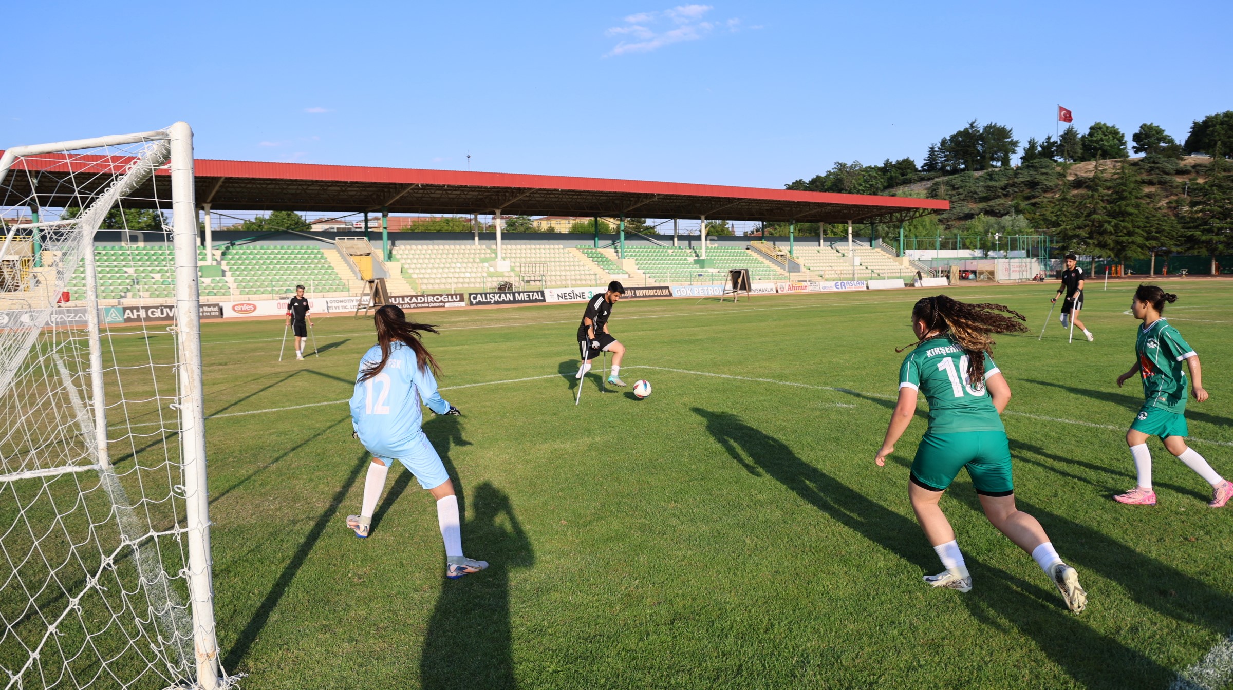 Ampute Milli Futbol Takımı, Kırşehir’de kamp çalışmaları kapsamında kentteki kadın
