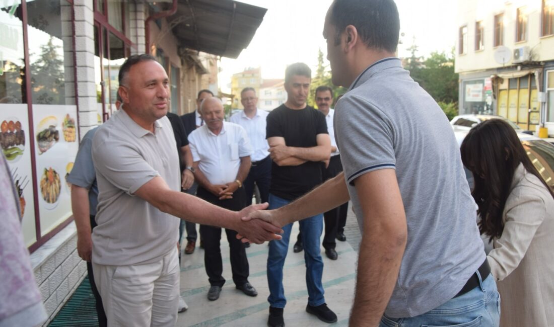 Afyonkarahisar’ın Çay ilçesinde görev süresi sona eren ve tayini çıkan