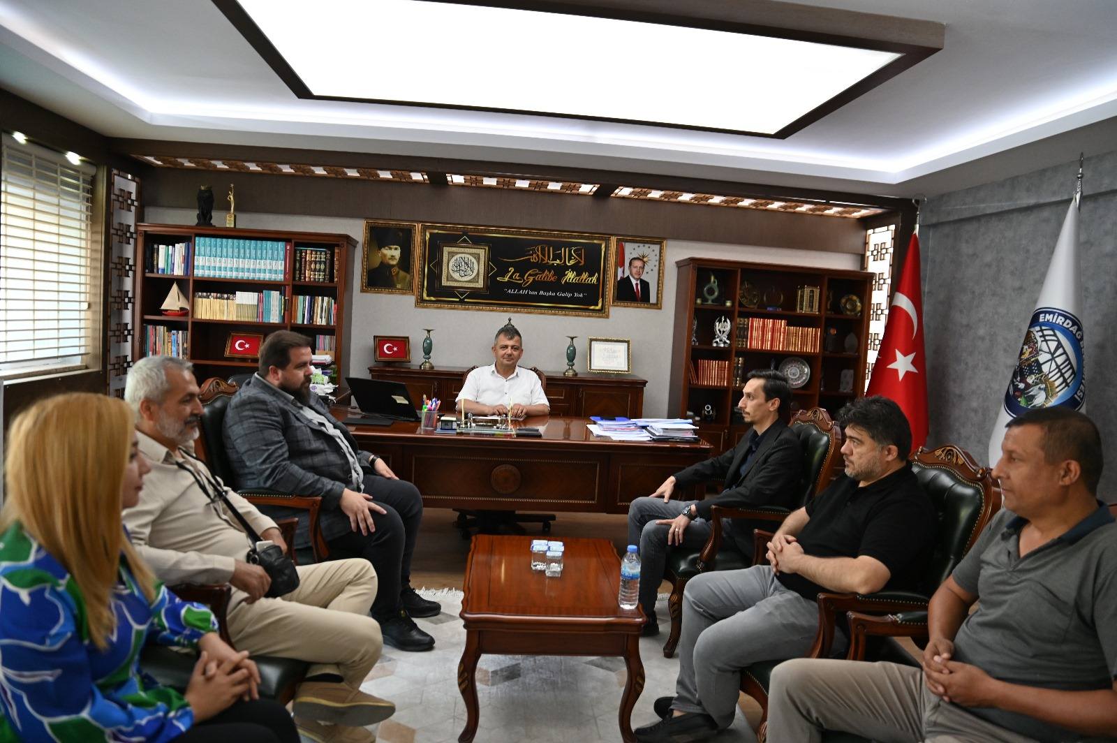
Milliyetçi Hareket Partisi (MHP) Emirdağ İlçe Başkanı Mehmet Emre Demiral