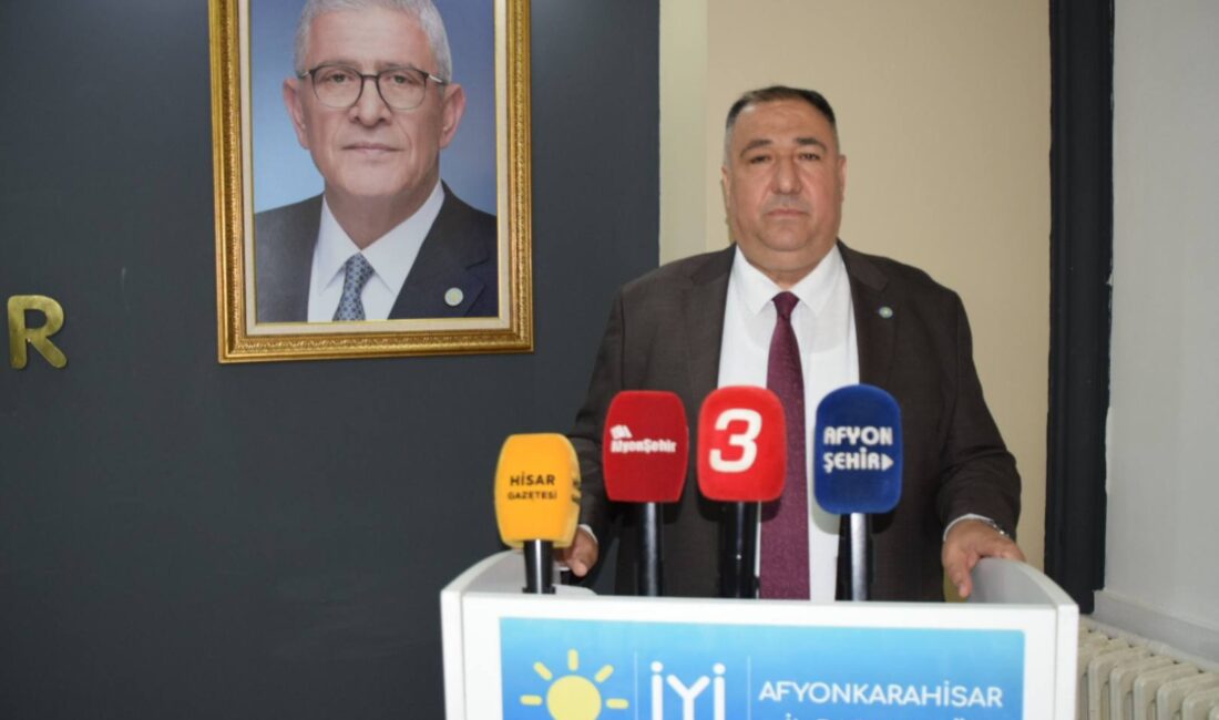 İYİ Parti Afyonkarahisar İl Başkanı Muhammet Mısırlıoğlu, Gökçe Mahallesi’nde TOKİ