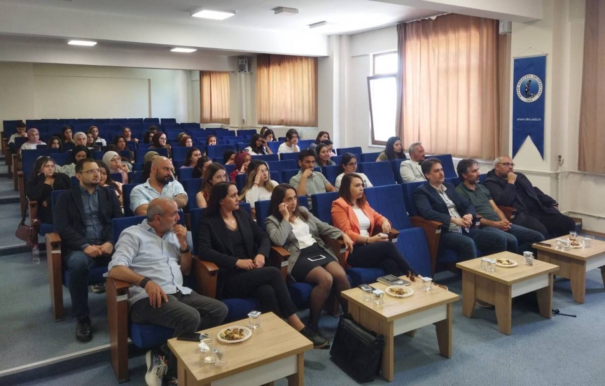 AFSÜ Şuhut Sağlık Hizmetleri Meslek Yüksekokulu (SHMYO) tarafından düzenlenen “Tıbbi