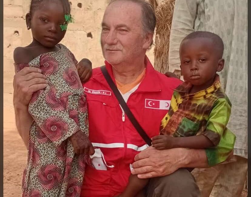   Kızılay Afyonkarahisar İl Merkezi Başkan Yardımcısı Mustafa Üngör, Türk