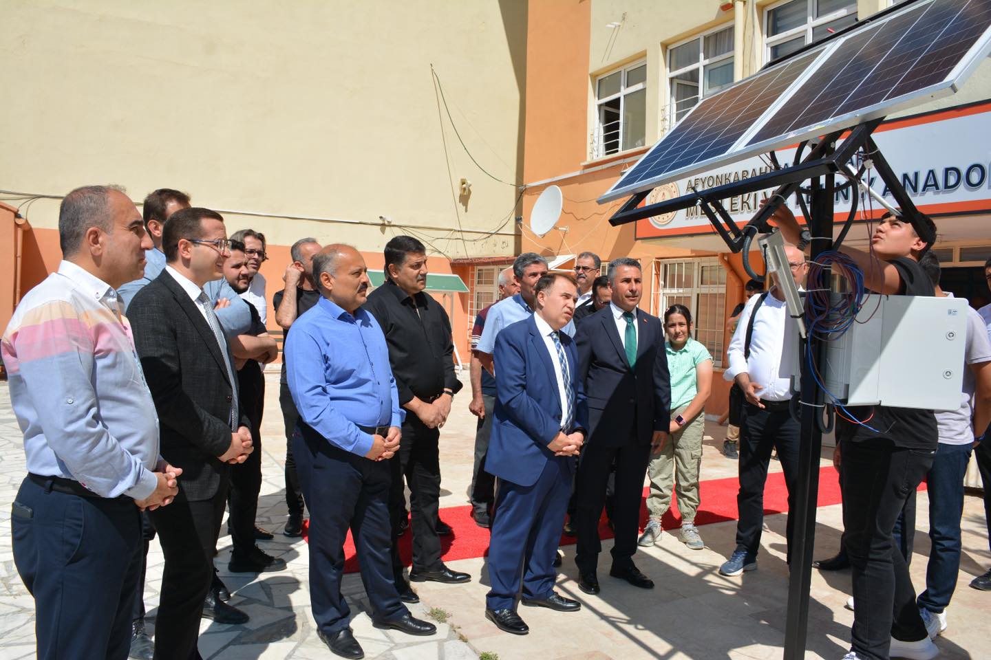 
Dinar Mesleki ve Teknik Anadolu Lisesi tarafından yıl sonu etkinlikleri