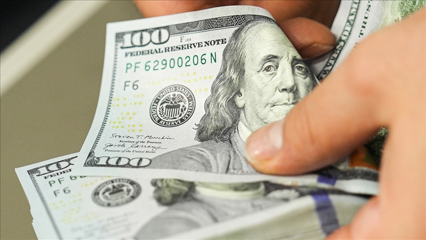 Finansal kesim dışındaki firmaların net döviz açığı, Nisan’da 171 milyar