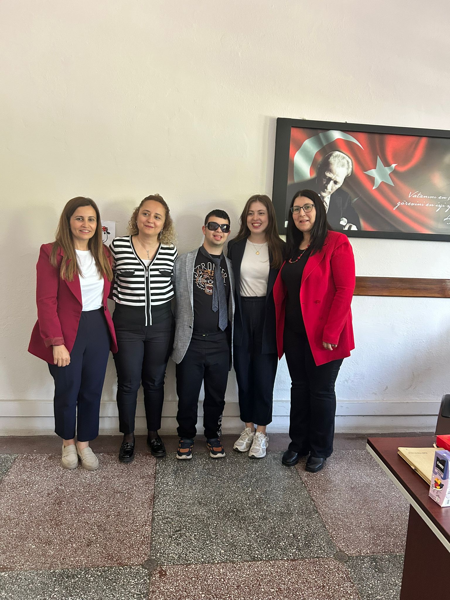 Beyazay Derneği Afyonkarahisar Şubesi, Afyonkarahisar Valiliği Açık Kapı Şube Müdürü
