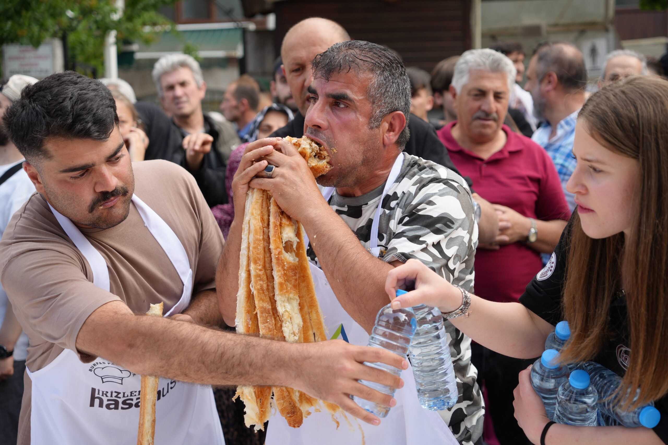 İstanbul’dan sonra bu yıl 14’üncüsü Bursa’da düzenlenen Geleneksel Börek Yeme