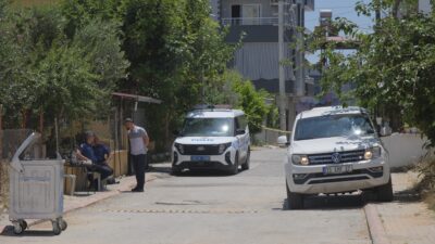 Mersin’in Akdeniz ilçesinde yaşanan kan davası cinayeti, kamuoyunu derinden sarstı.