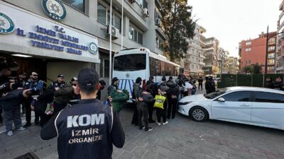 İzmir'de yuvalanan ve kamuoyunda "Beşoklar Suç Örgütü" olarak bilinen organize
