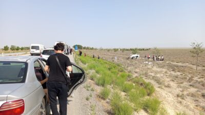 Konya’nın Karapınar ilçesinde otomobilin şarampole devrilmesi sonucu meydana gelen kazada