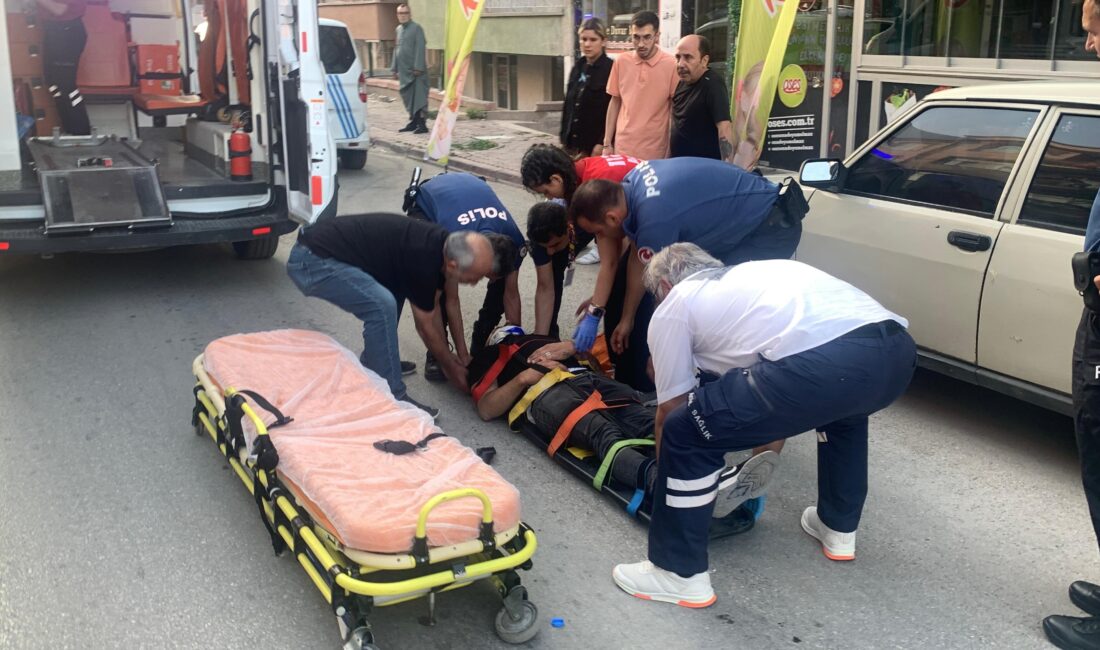  Karaman'da sokak ortasında sopayla darp edilen şahıs, kaldırıldığı hastanede tedavi