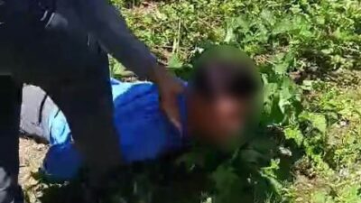 Adana’da sosyal medyada uygunsuz görüntü paylaştığı öne sürülen 2 genç,