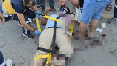  Aydın'ın İncirliova ilçesinde kamyonet ile motosikletin çarpışması sonucu meydana gelen