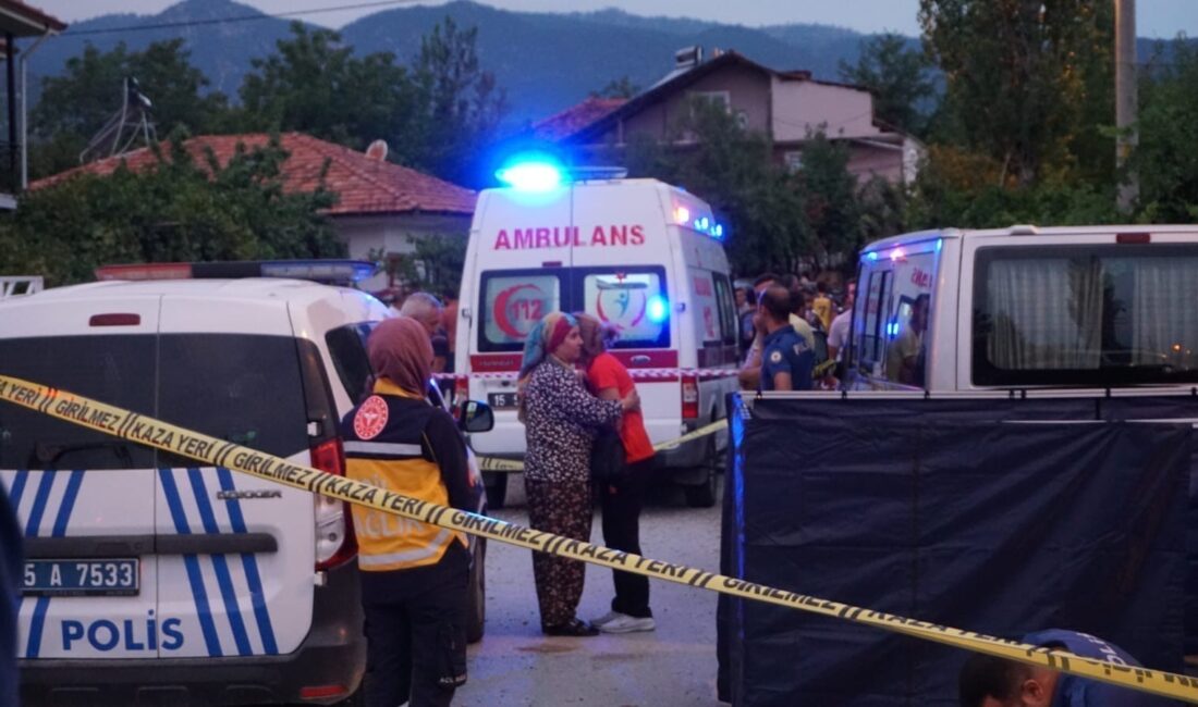  Burdur' da aralarında alacak verecek meselesi olan baba ve oğlunu