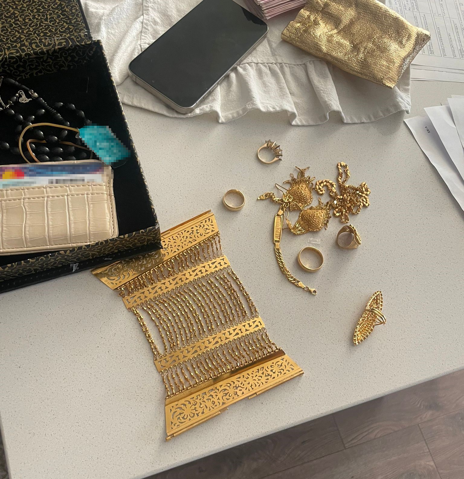 Sakarya Emniyet Müdürlüğü’nün titiz çalışması sonucu, Sapanca’daki bungalov işletmelerinin sosyal