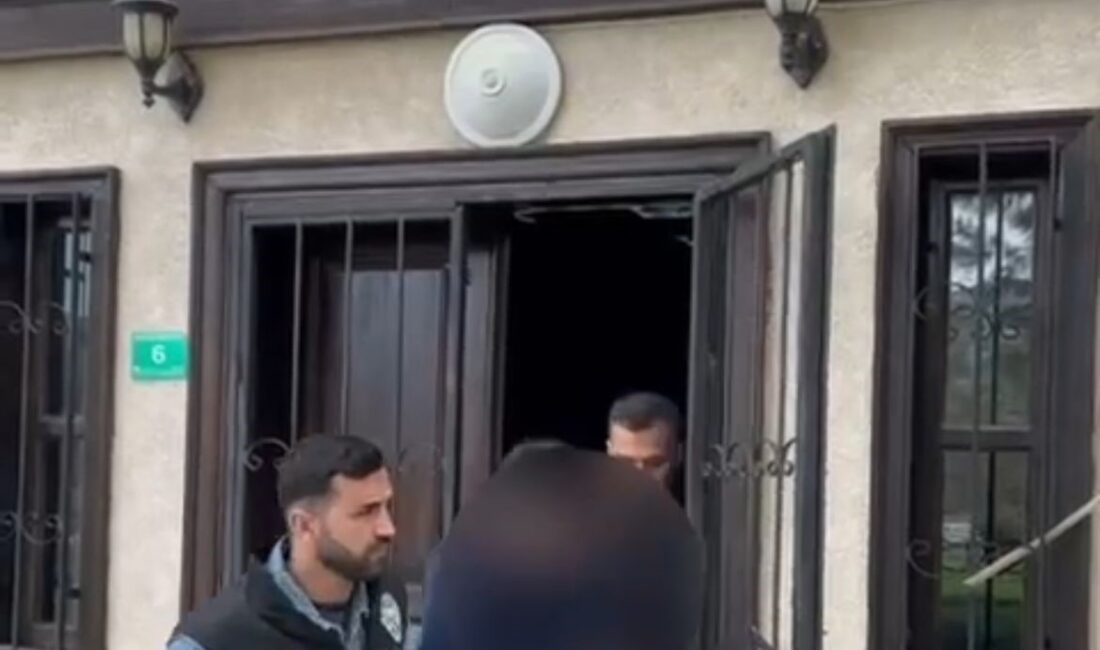 Bir Sonraki Pazar Alışverişini 4 Yıl Sonra Yapacak Hakkında 4 yılı aşkın kesinleşmiş hapis cezası bulunan ve 18