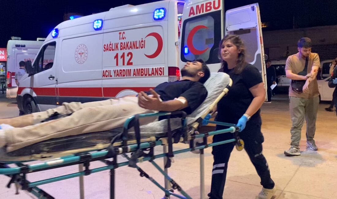 Bursa'nın İnegöl ilçesinde, gece saatlerinde iki motosikletin çarpışması sonucu trafik