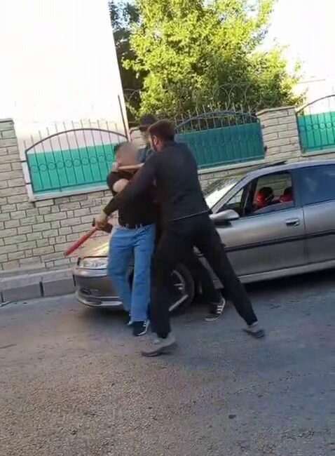 Elazığ Mustafapaşa Mahallesi’nde trafikte yol verme meselesi yüzünden başlayan sözlü