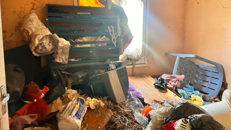 Hatay'ın Kırıkhan ilçesinde, yedi yıl boyunca aralıksız olarak çöp biriktirilen