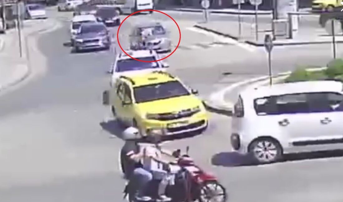 Bursa'nın Osmangazi ilçesinde, aniden yola çıkan bir yayaya seyir halindeki