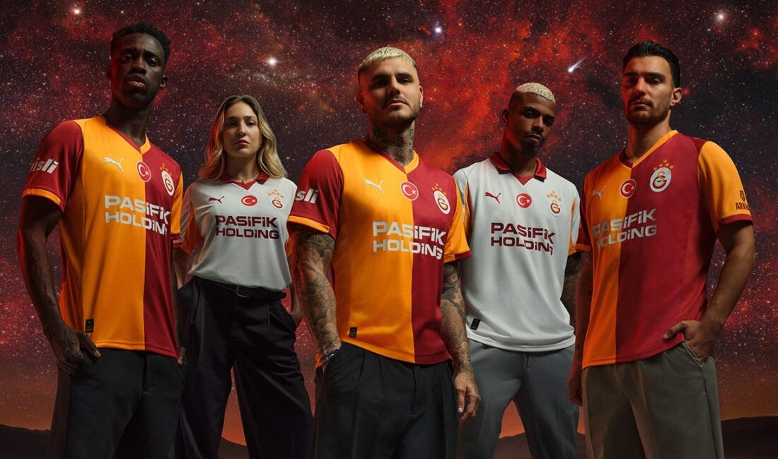 Galatasaray Spor Kulübü, futbol takımının formasında yer alacak beş yıldızın
