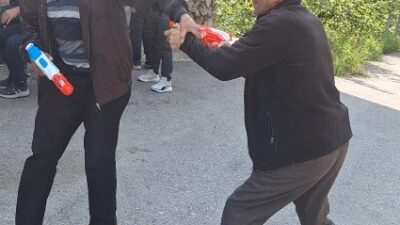 Trabzon’un Yomra ilçesinde Kurban bayramı nedeniyle bir araya gelen mahalle