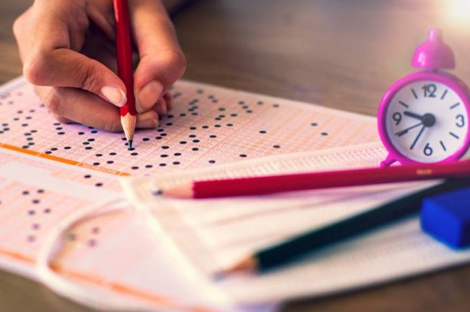 8’inci sınıf öğrencilerine yönelik yapılan Liselere Geçiş Sistemi (LGS) sınavı