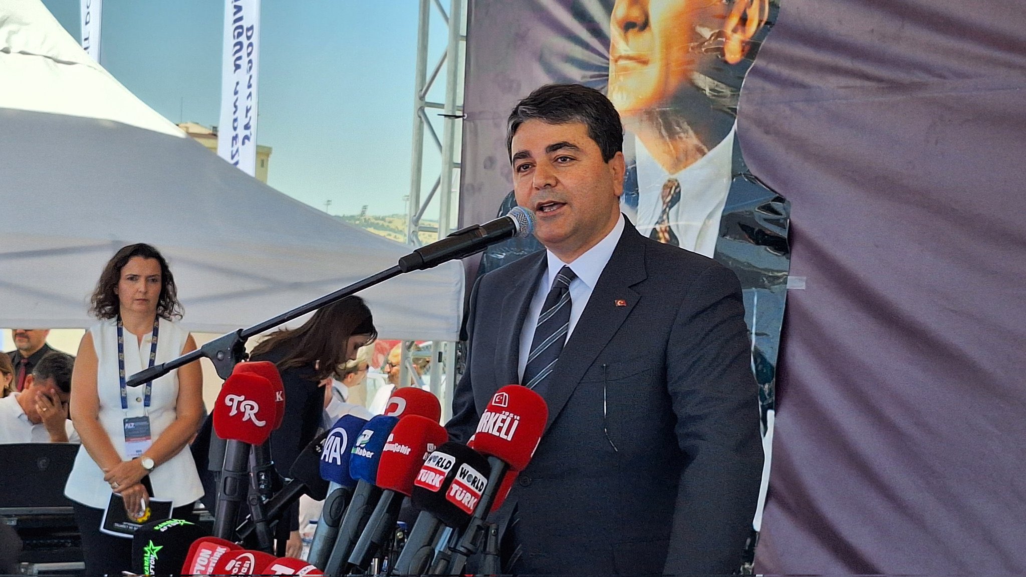 Afyonkarahisar’da bu yıl ilk kez düzenlenen Afyon Blok Mermer Fuarı