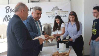 Afyonkarahisar Valiliği himayelerinde, İl Milli Eğitim Müdürü Miraç Sünnetci’nin katılımıyla