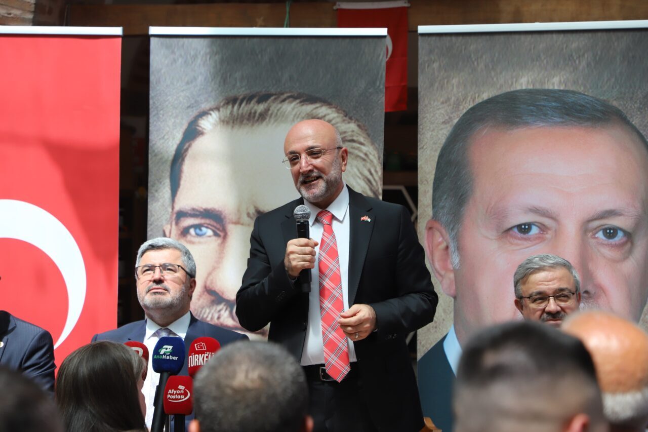 AFYONKARAHİSAR (AA) – AK Parti Afyonkarahisar İl Başkanlığı tarafından düzenlenen