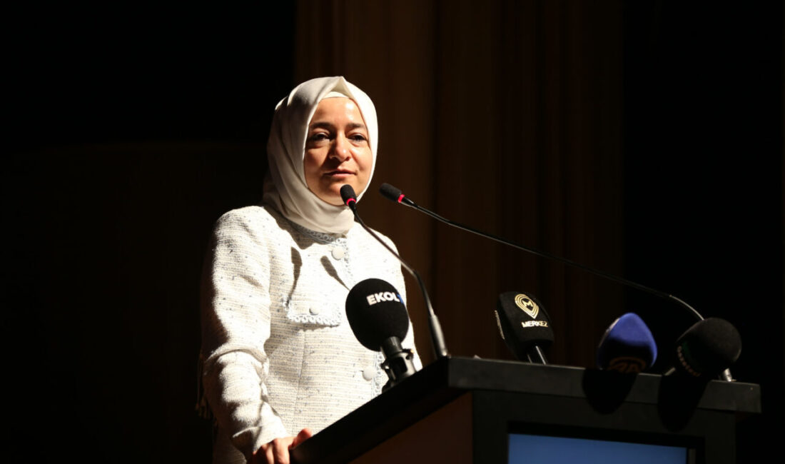 AK Parti Genel Başkan Yardımcısı Fatma Betül Sayan Kaya, "Teşkilat