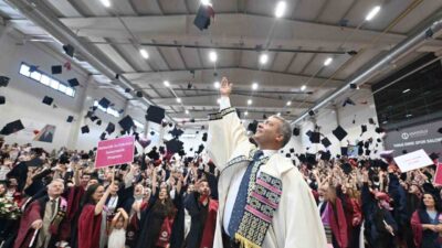 Anadolu Üniversitesi 2024-2025 Akademik Yılı Mezuniyet Törenleri tüm hızıyla devam