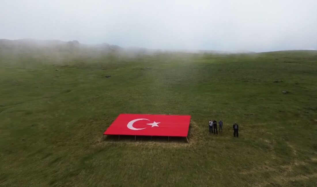 Giresun’un en yüksek zirvelerinden biri olan 2 bin 500 rakımlı
