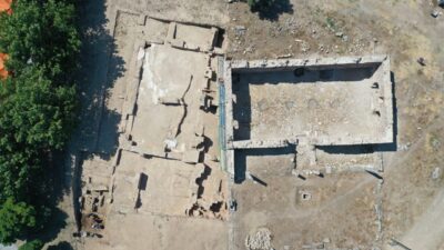  Aydın'ın Germencik ilçesindeki Magnesia Antik Kenti'nde yürütülen kazı çalışmalarında, kentin