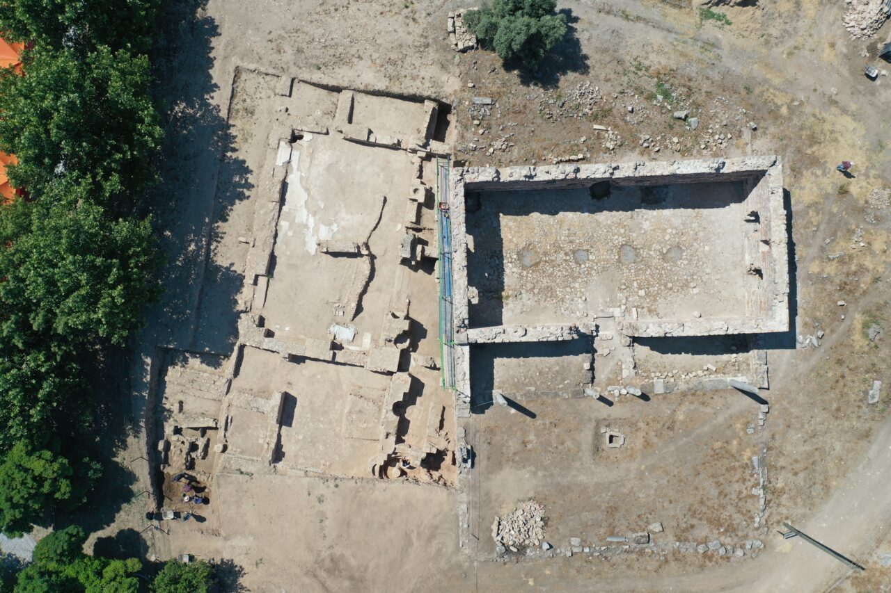  Aydın'ın Germencik ilçesindeki Magnesia Antik Kenti'nde yürütülen kazı çalışmalarında, kentin