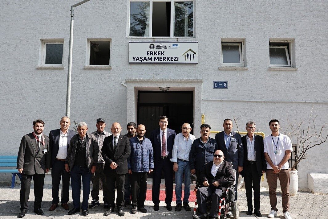 Kütahya Belediye Başkanı Eyüp Kahveci, Kurban Bayramı dolayısıyla belediye bünyesinde