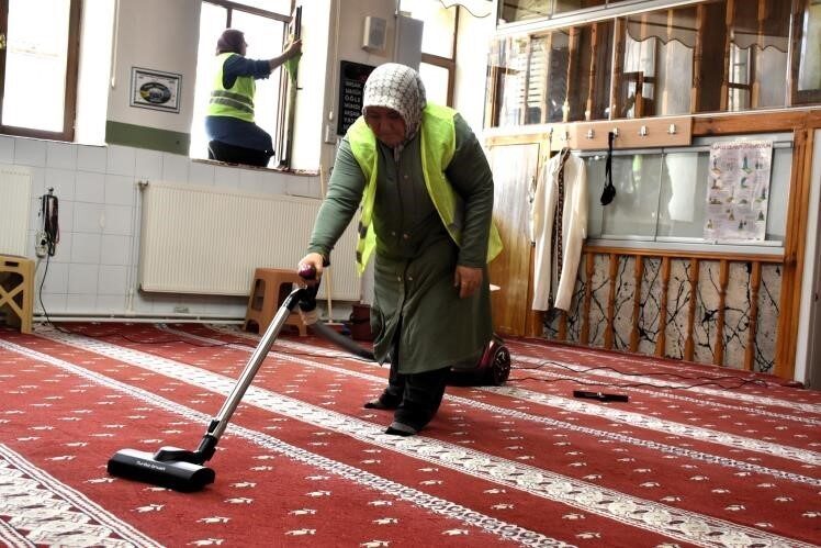 Söğüt Belediyesi, Kurban Bayramı öncesinde ilçedeki tüm camilerde kapsamlı bir